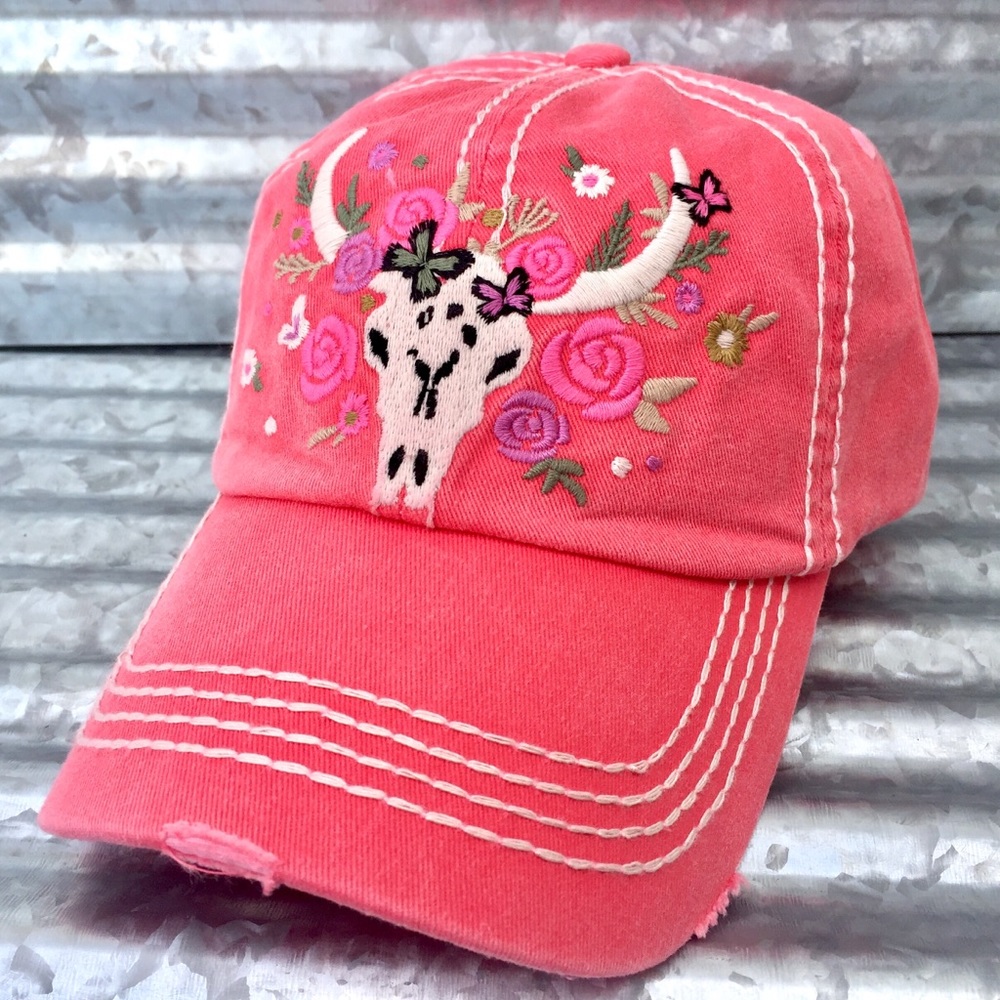 Distressed Style Baseball Cap Pink Steer Head